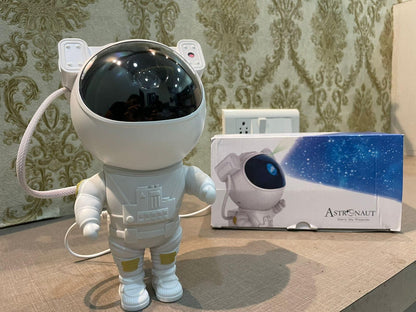 ✨ Astronaut Galaxy Projector – 360° Magnetic Head Rotation | Remote Control | Starry Night Light | Home & Party Decor